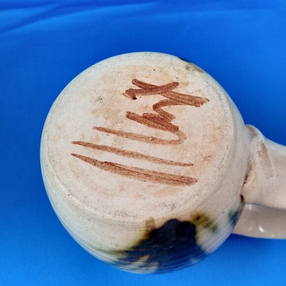 Handmade art pottery mug with blue iris design - Picture 7 of 8